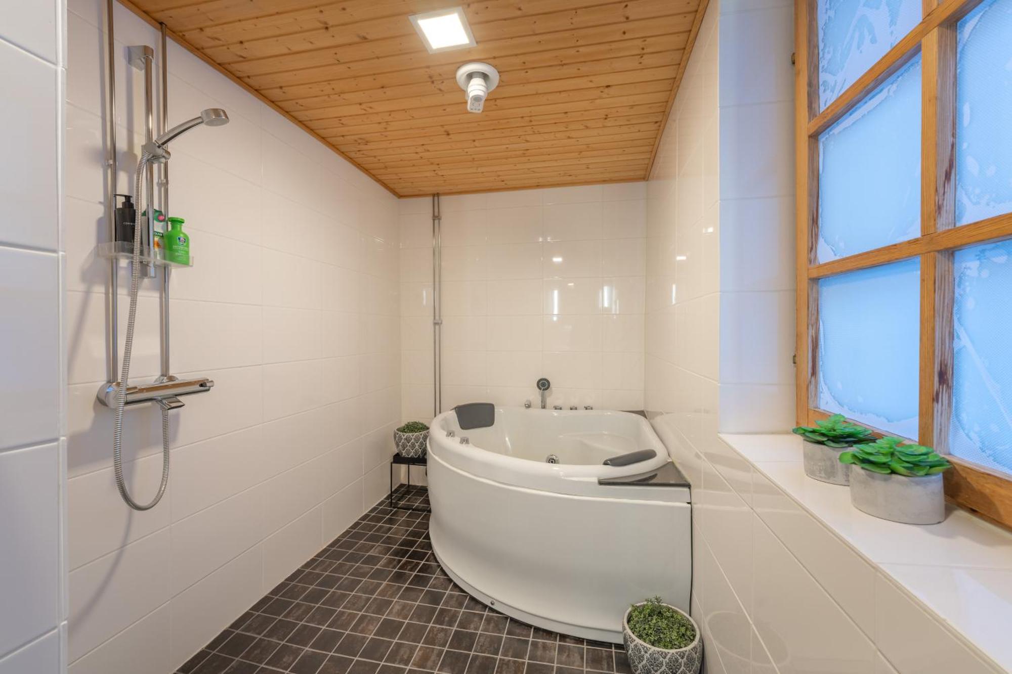 Kuukkeli Log Houses Teerenpesae Saariselka Luaran gambar